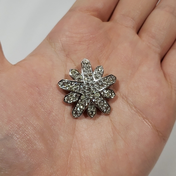 Vintage Swarovski Star Brooch - Picture 5 of 6